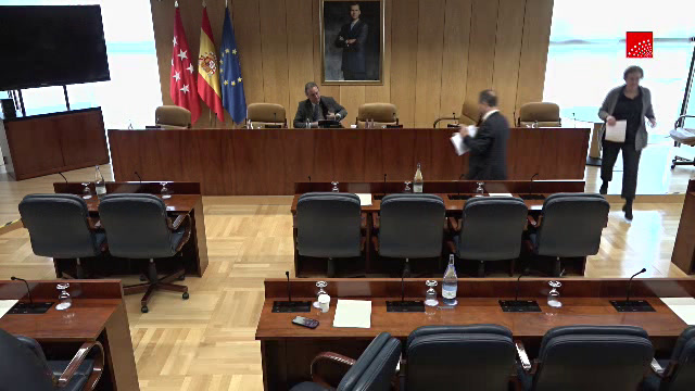 poster Sesión de la Comisión de Vivienda, Transportes e Infraestructuras